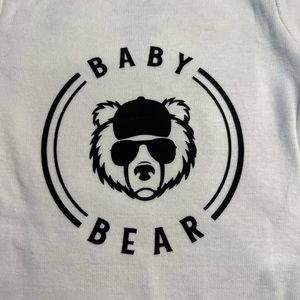 Baby bear appliqué, perfect for an infant onesie.